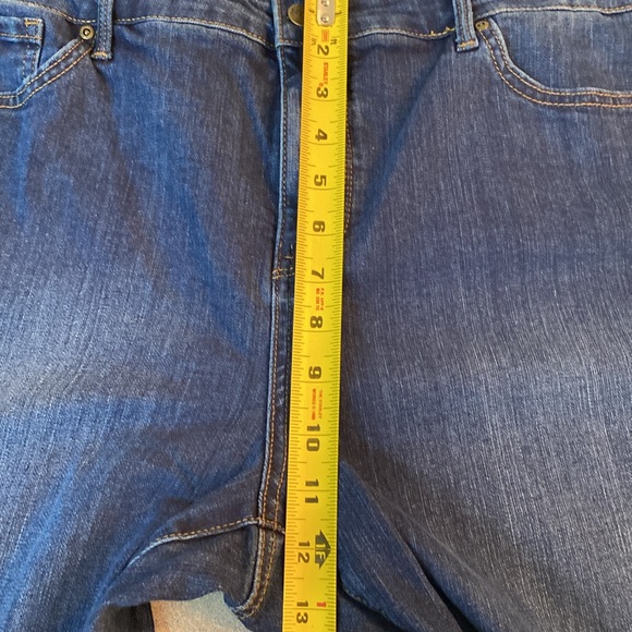 NYDJ - high rise skinny jeans. Size 16 - Picture 14 of 14